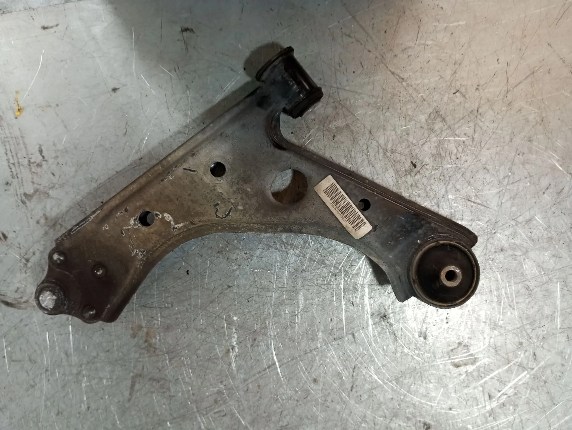 Braccio di sospensione anteriore destra OPEL Corsa E Imagem-1