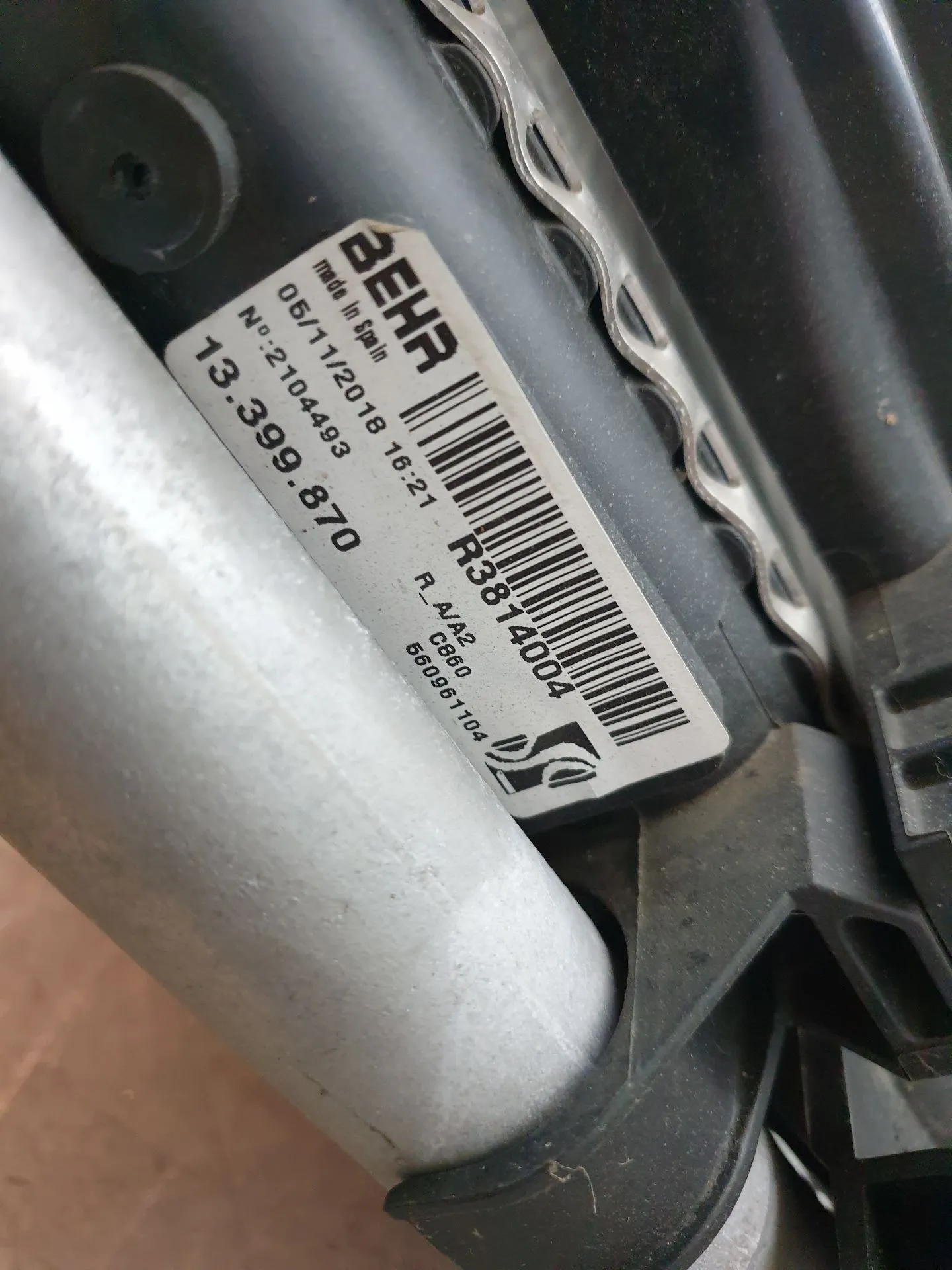 Radiateur d'eau OPEL Corsa E Imagem-1