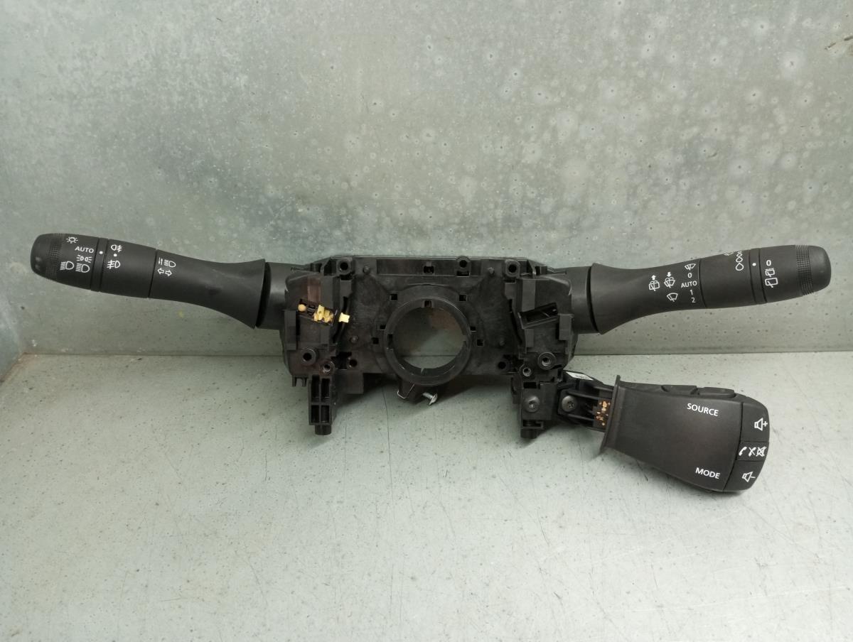 Ensemble leviers d'éclairage et essuie-glace DACIA Jogger Imagem-1