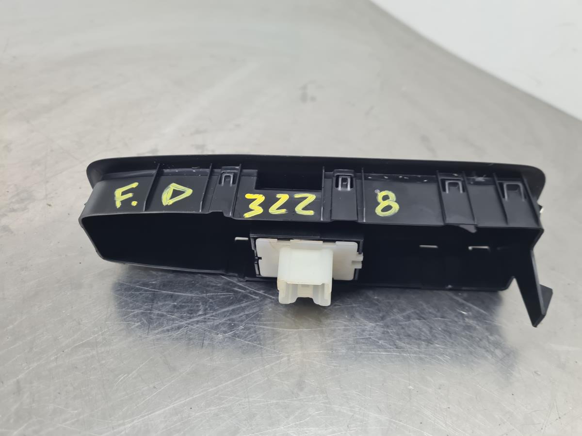 Mando / interruptor elevalunas delantero derecho RENAULT Kangoo III Imagem-1