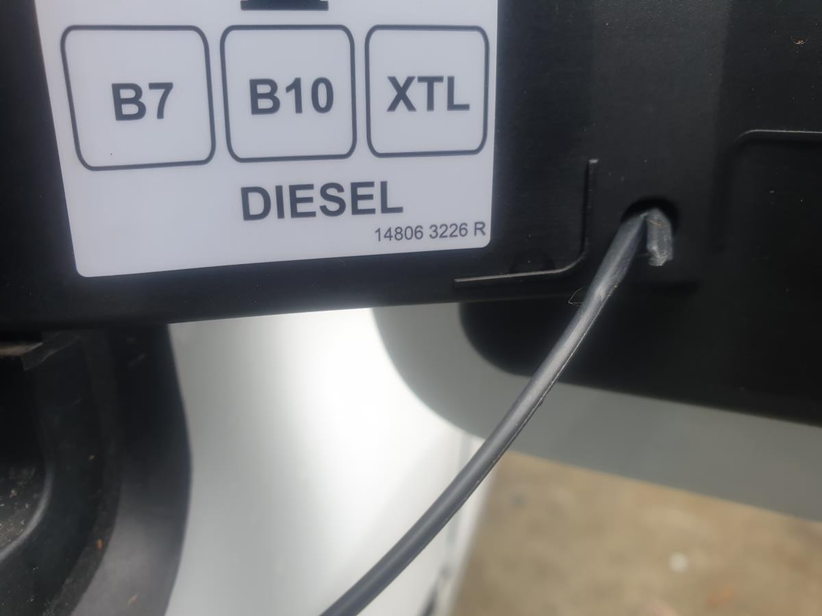 Tappo serbatoio carburante RENAULT Kangoo III Imagem-6