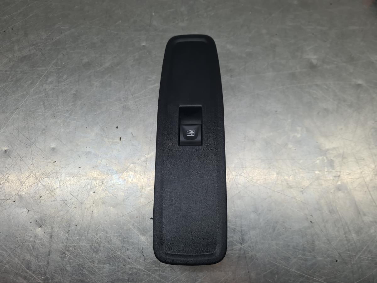Comando / interruttore alzacristallo anteriore destro RENAULT Kangoo III