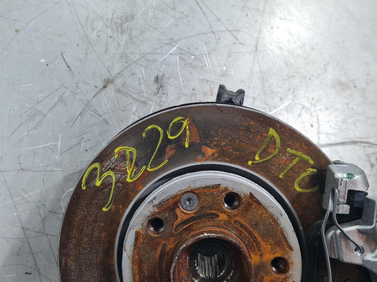 Mangueta delantera derecha RENAULT Kangoo III