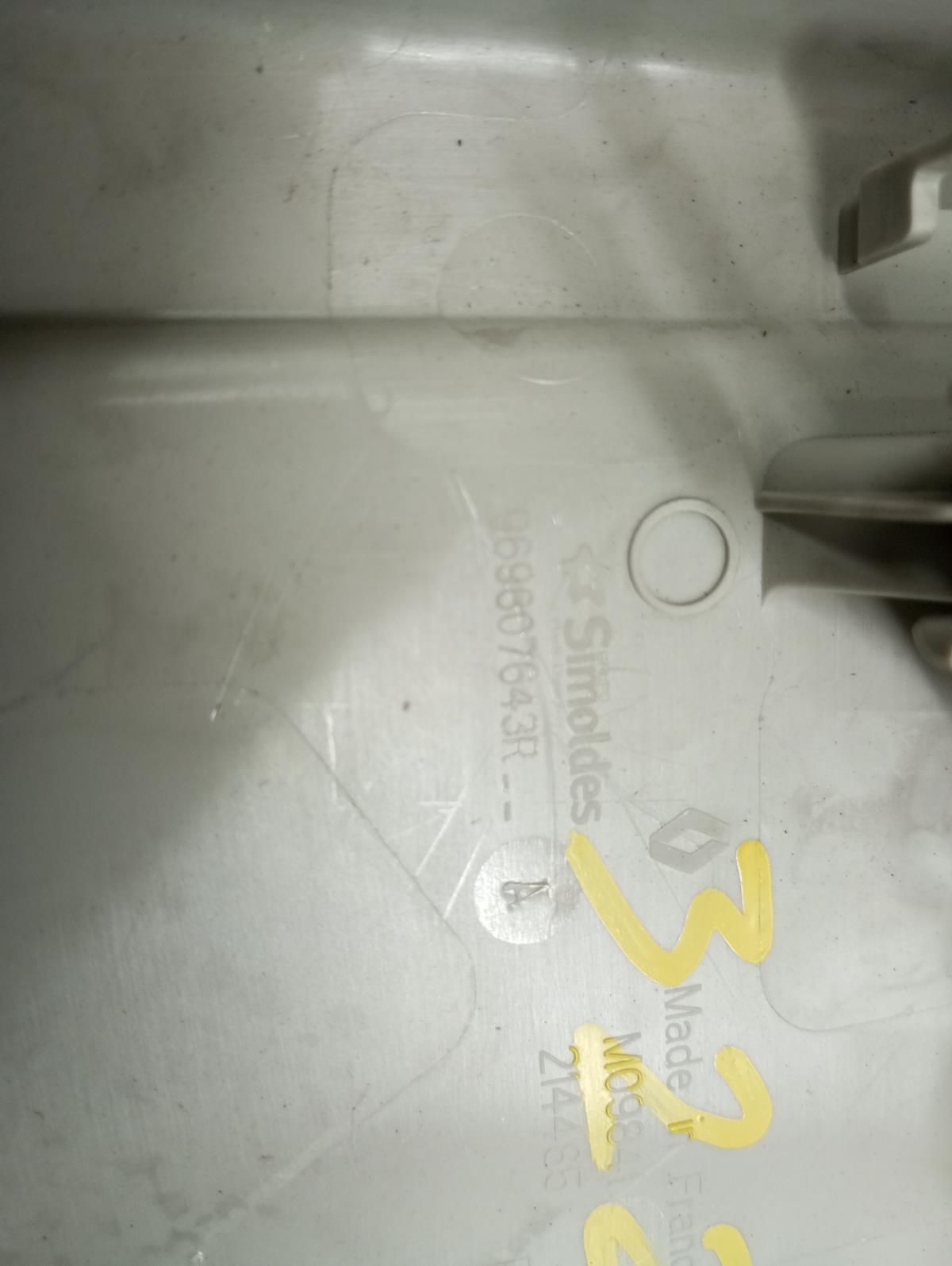 Plafonier frente RENAULT Kangoo III Imagem-4