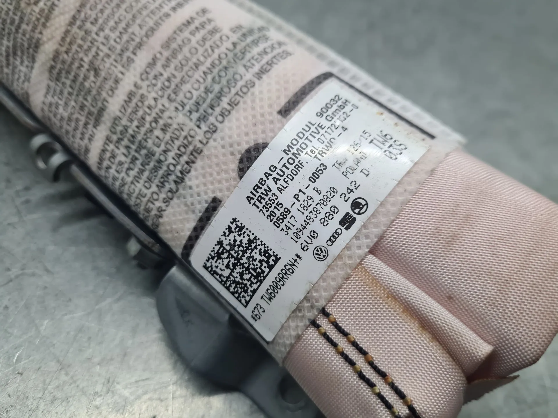 Airbag Destro SKODA Fabia III Hatchback (NJ3) Imagem-3