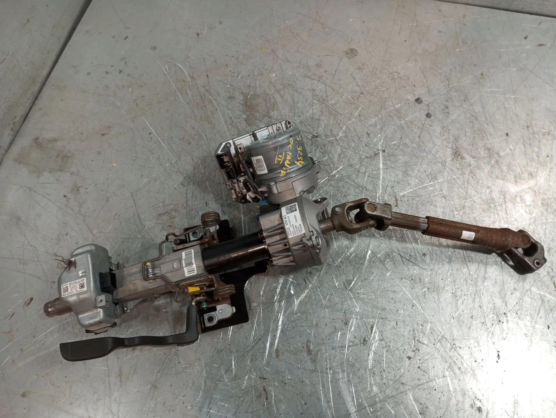 Steering column SKODA Fabia III Hatchback (NJ3)