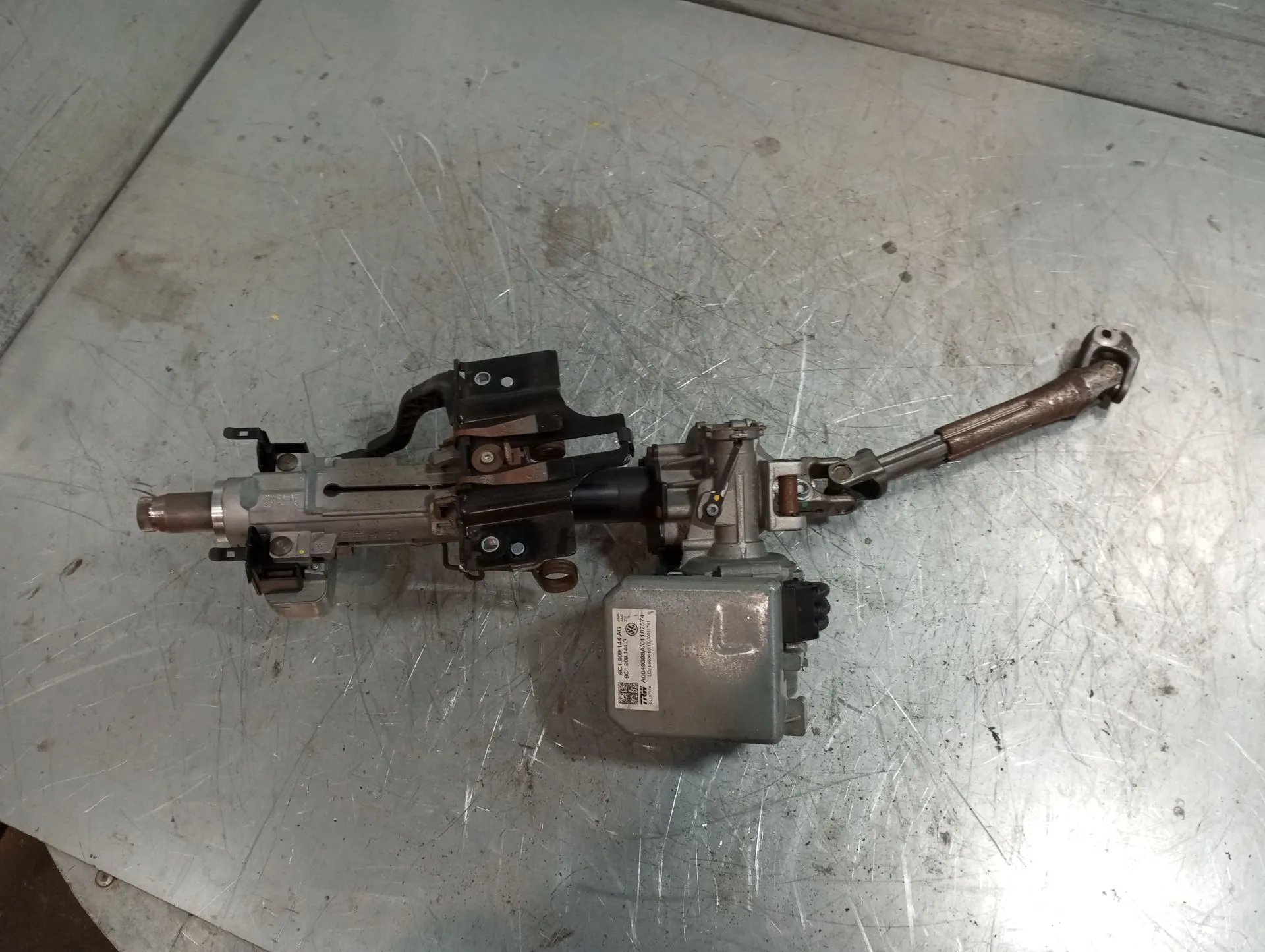 Steering column SKODA Fabia III Hatchback (NJ3) Imagem-5