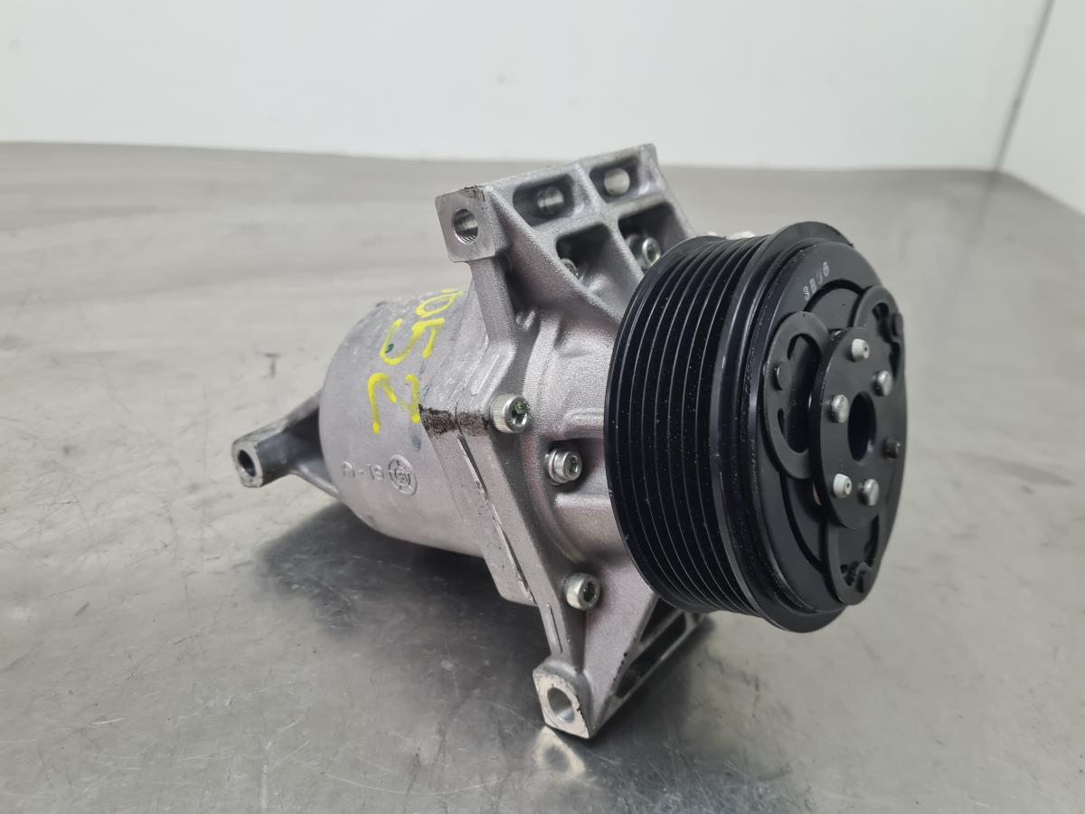 Compressore A/C DACIA Sandero III