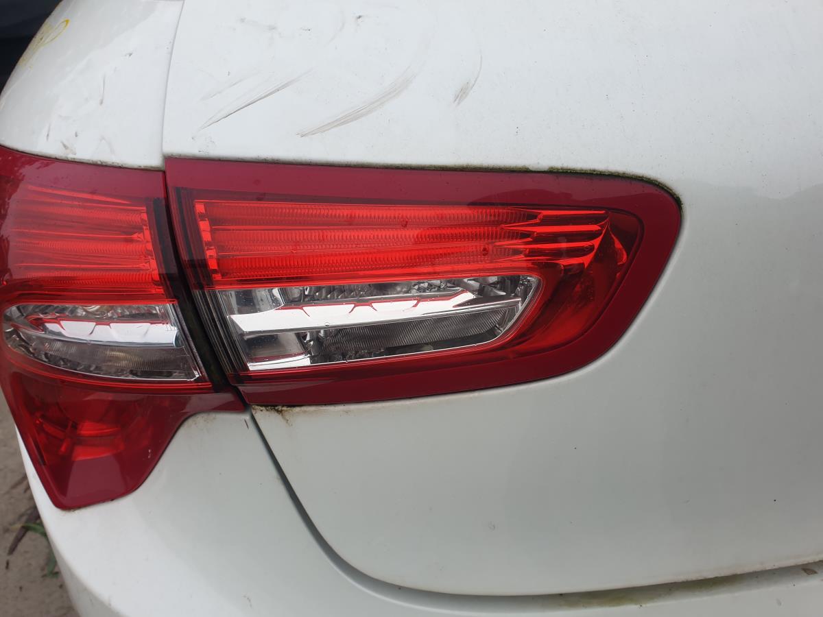 Feu de coffre Gauche CITROËN DS5 (KF_)