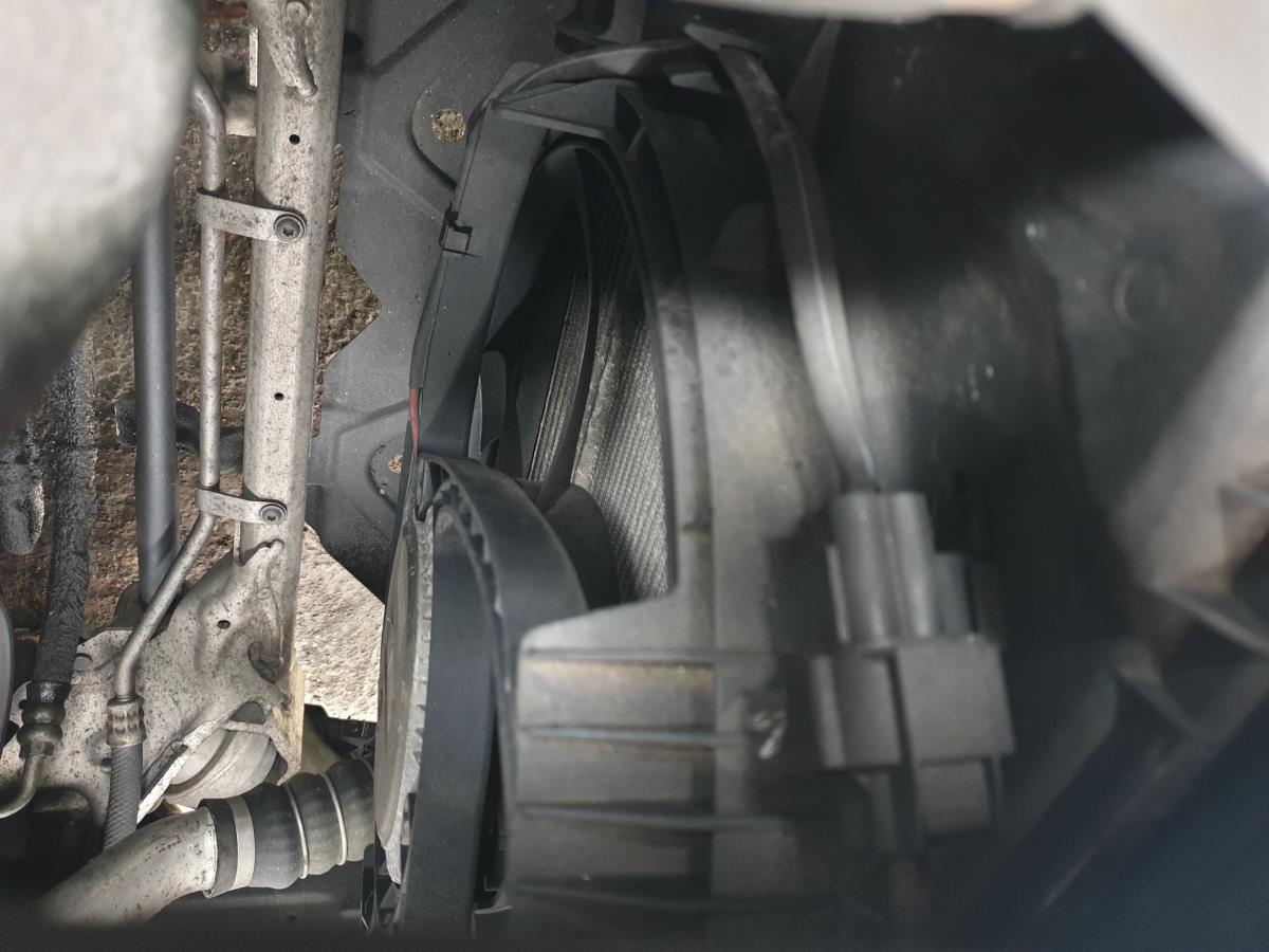 Radiator Kit BMW 3 (E90) Imagem-1