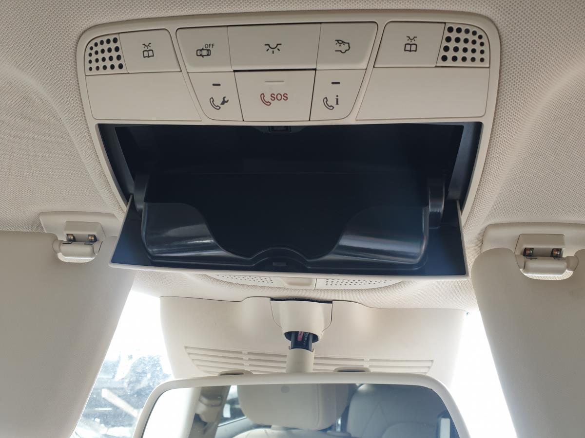 Plafonier frente MERCEDES-BENZ GLC Coupé (C253) Imagem-1