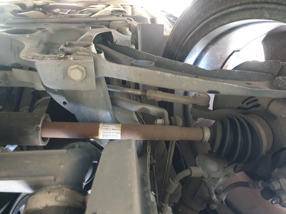 Braccio di sospensione anteriore destra FORD Fiesta VII (HJ, HF)