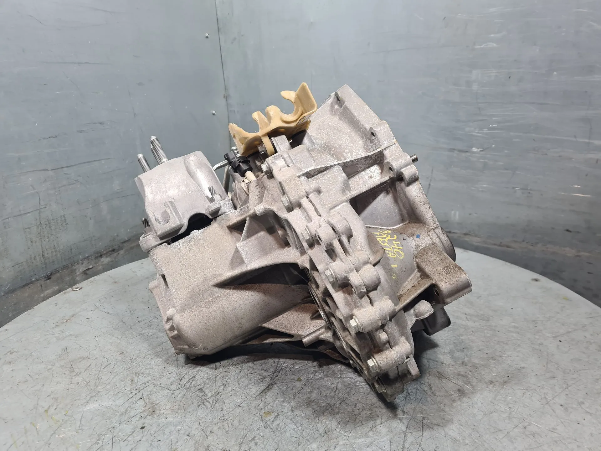 Cambio manual FORD Fiesta VII (HJ, HF) Imagem-6