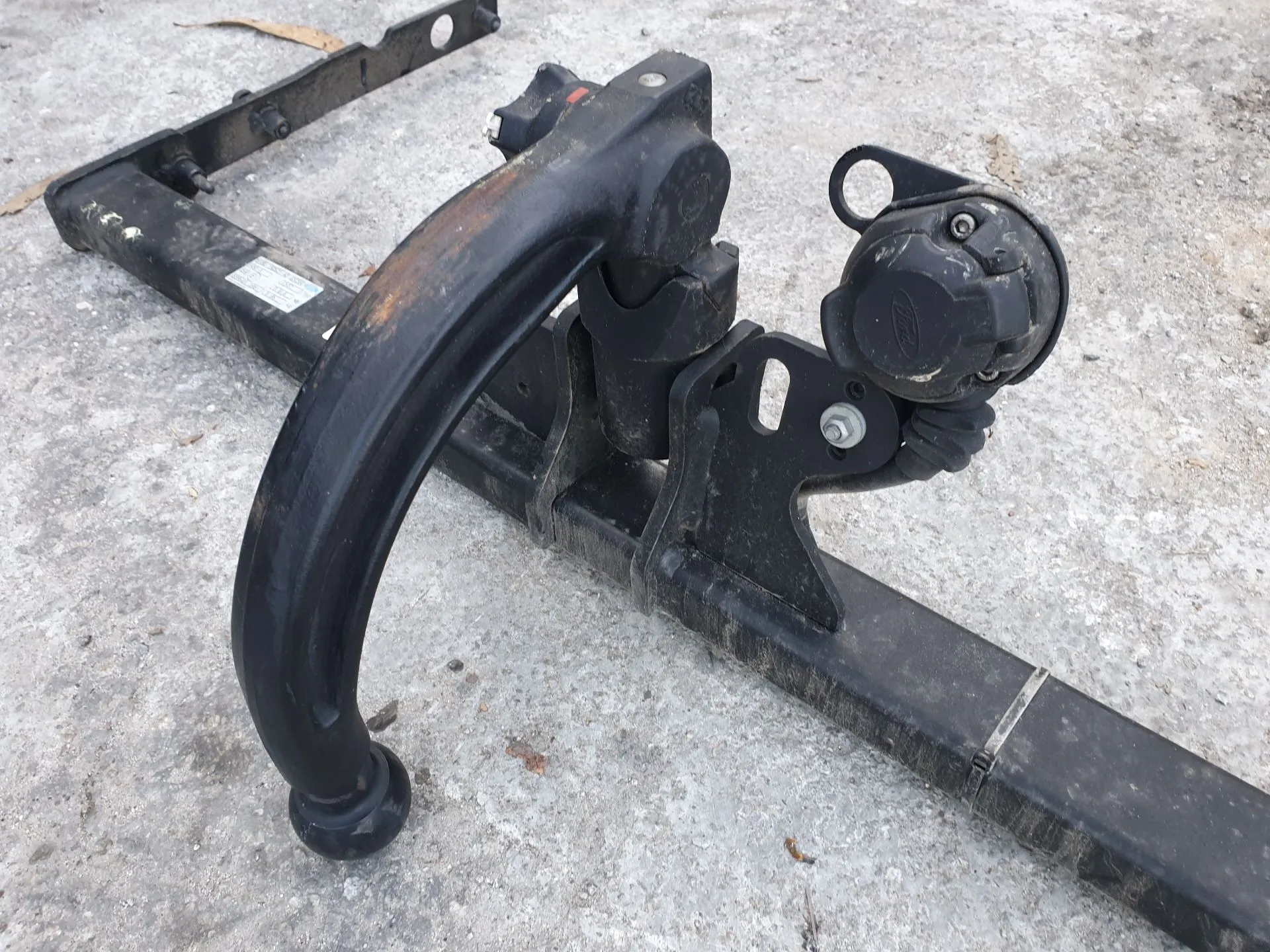 Gancho reboque FORD Fiesta VII (HJ, HF) Imagem-4