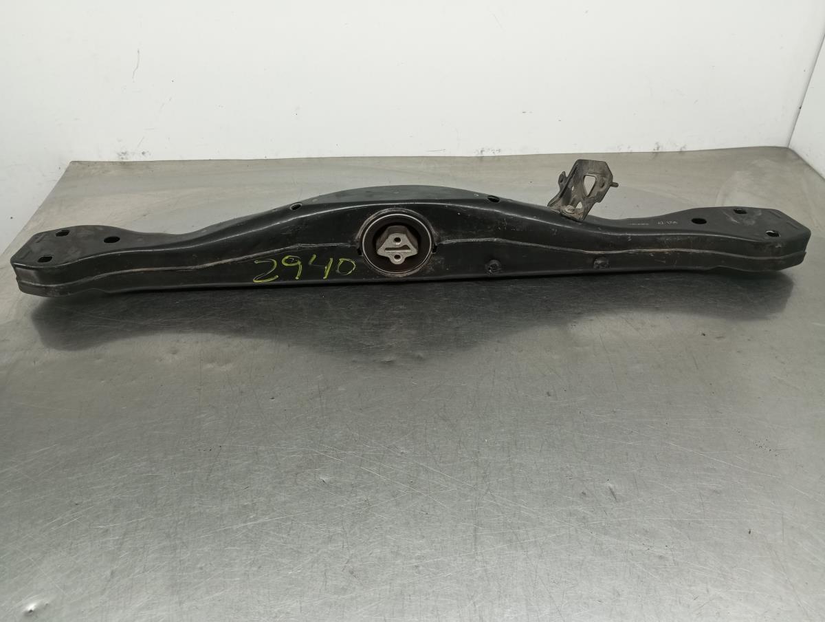 Suporte genérico PORSCHE Cayenne (92A) Imagem-0