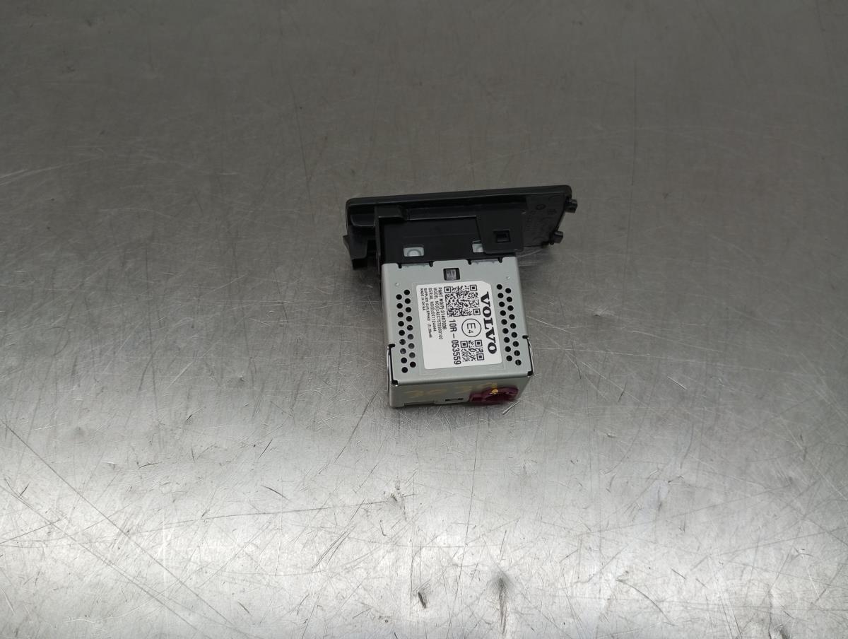 Módulo USB / AUX / IPOD VOLVO XC60 II (246) Imagem-2