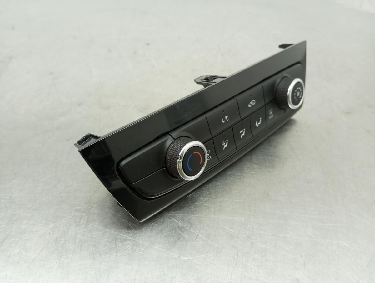 Comando chauffage / sofagem OPEL Corsa F Imagem-1