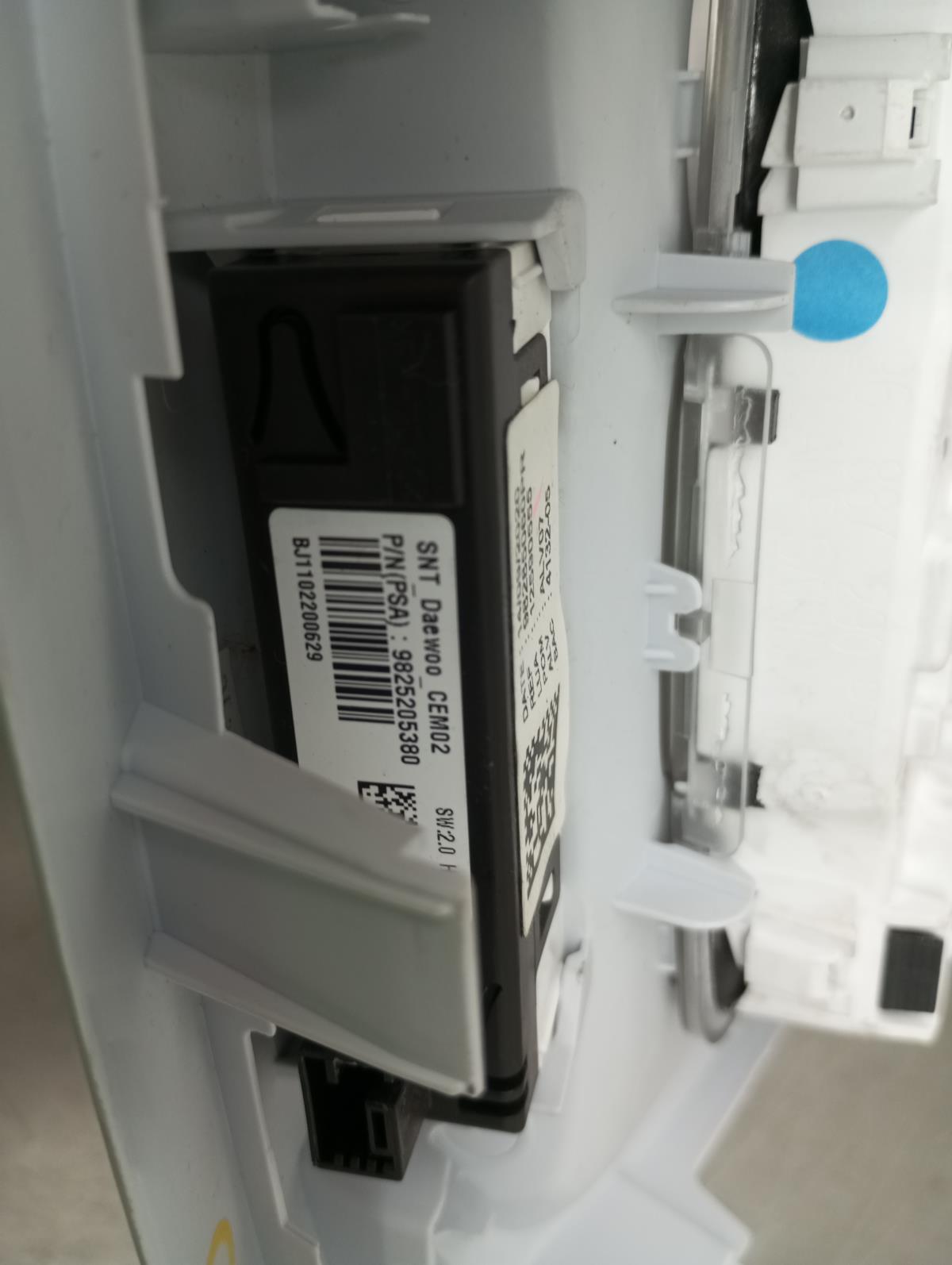 Plafonier frente PEUGEOT 308 SW II Imagem-4