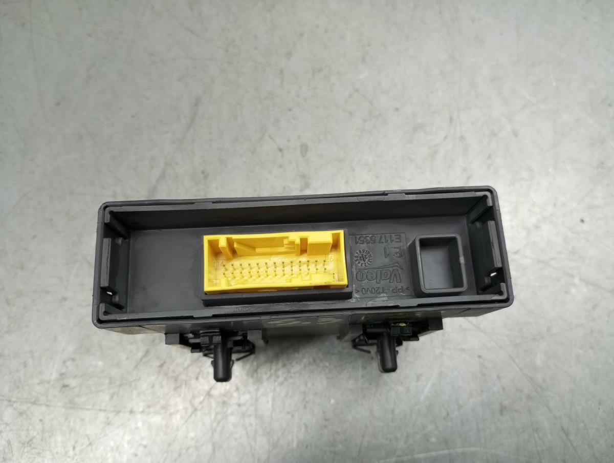 Calculateur d'éclairage PEUGEOT 308 III Imagem-1