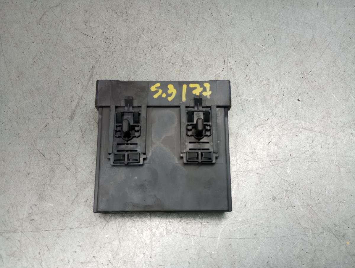 Calculateur d'éclairage PEUGEOT 308 III Imagem-2