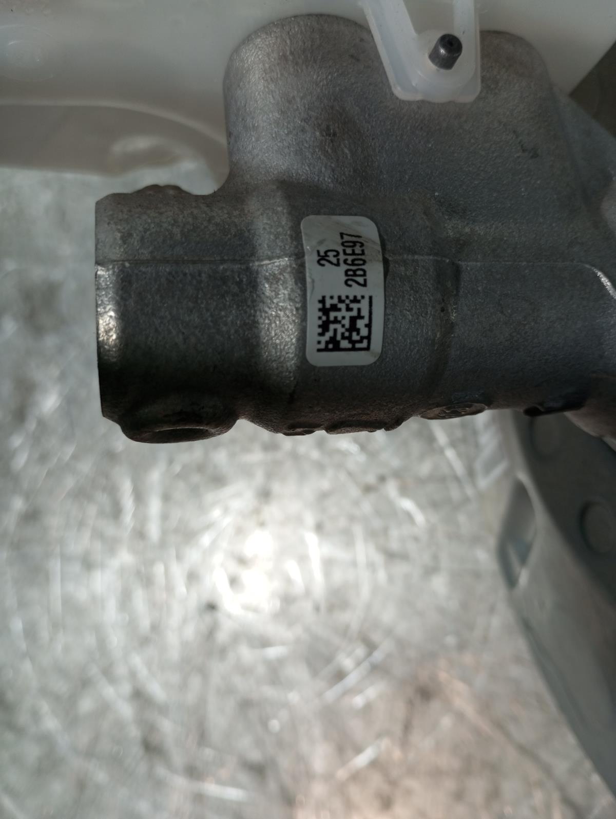 Bomba central de frenos DACIA Jogger Imagem-3