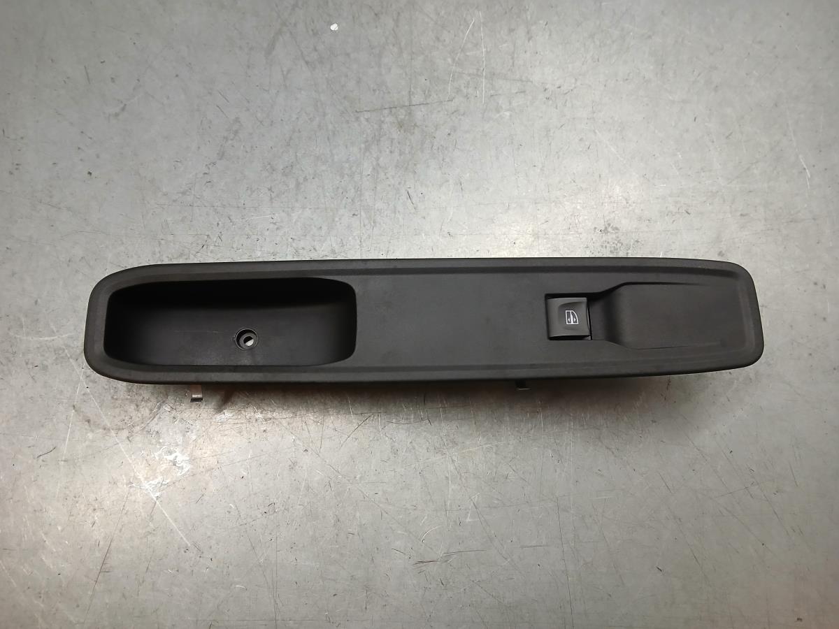 Mando / interruptor elevalunas delantero derecho DACIA Jogger