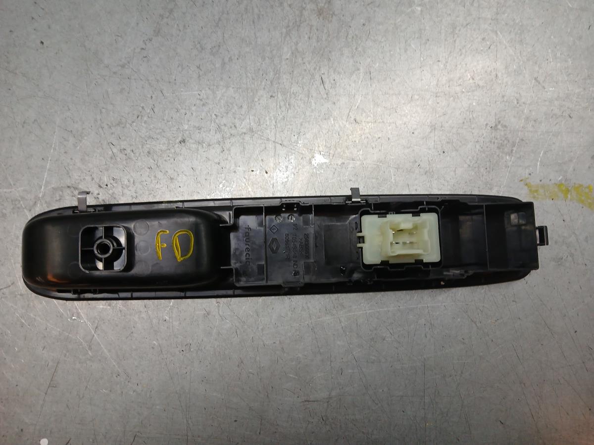 Mando / interruptor elevalunas delantero derecho DACIA Jogger Imagem-1