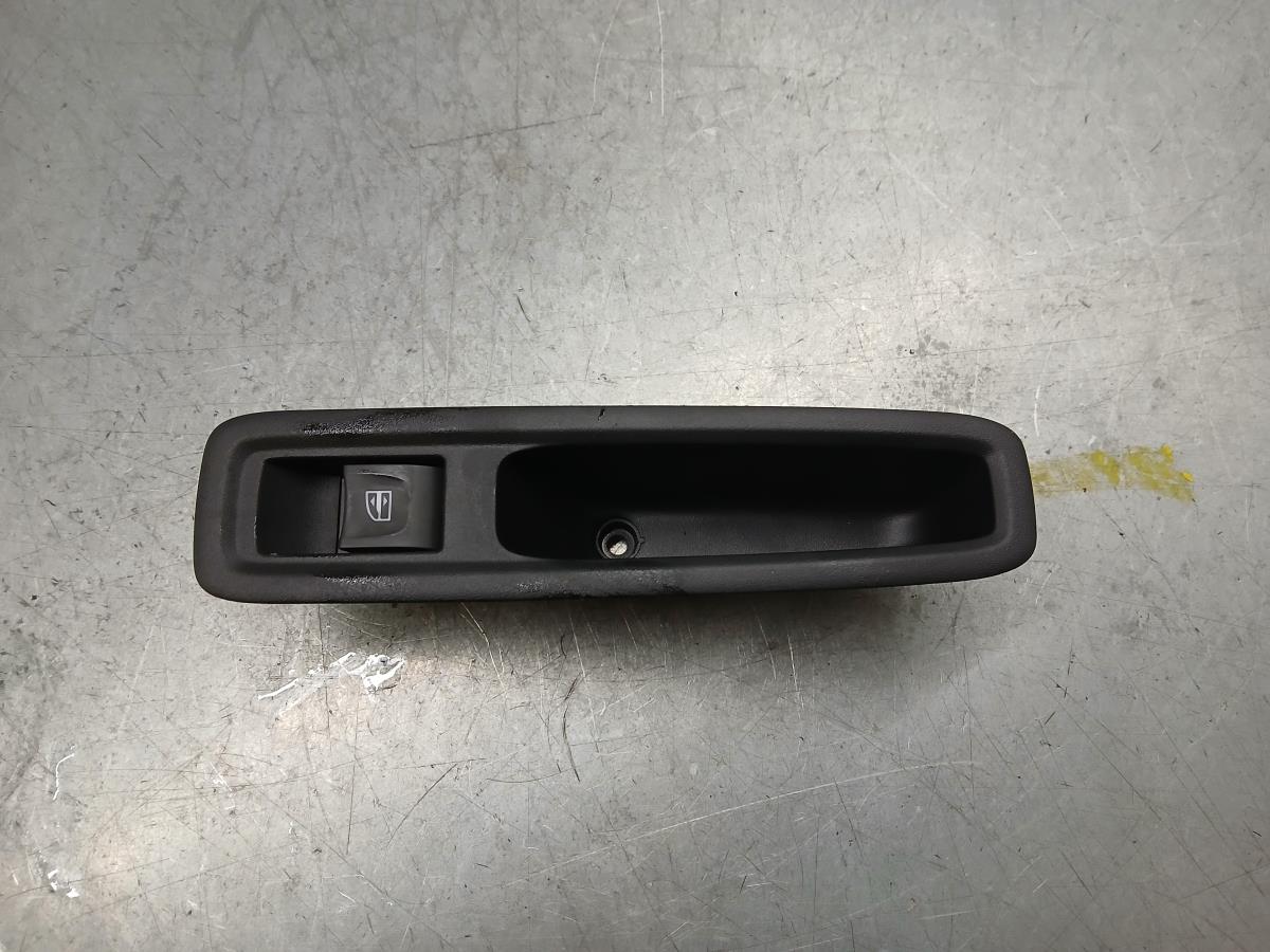 Mando / interruptor elevalunas trasero derecho DACIA Jogger