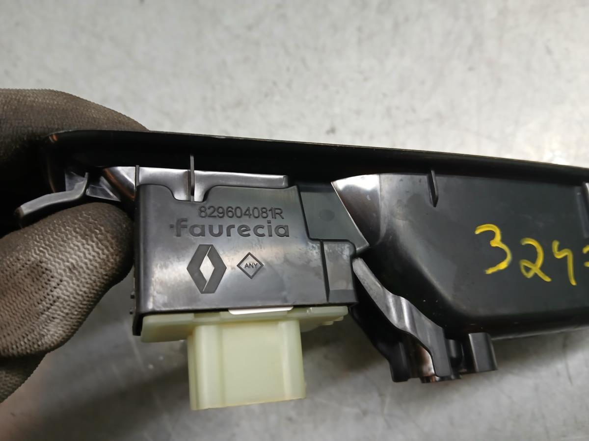 Left Rear window control DACIA Jogger Imagem-2