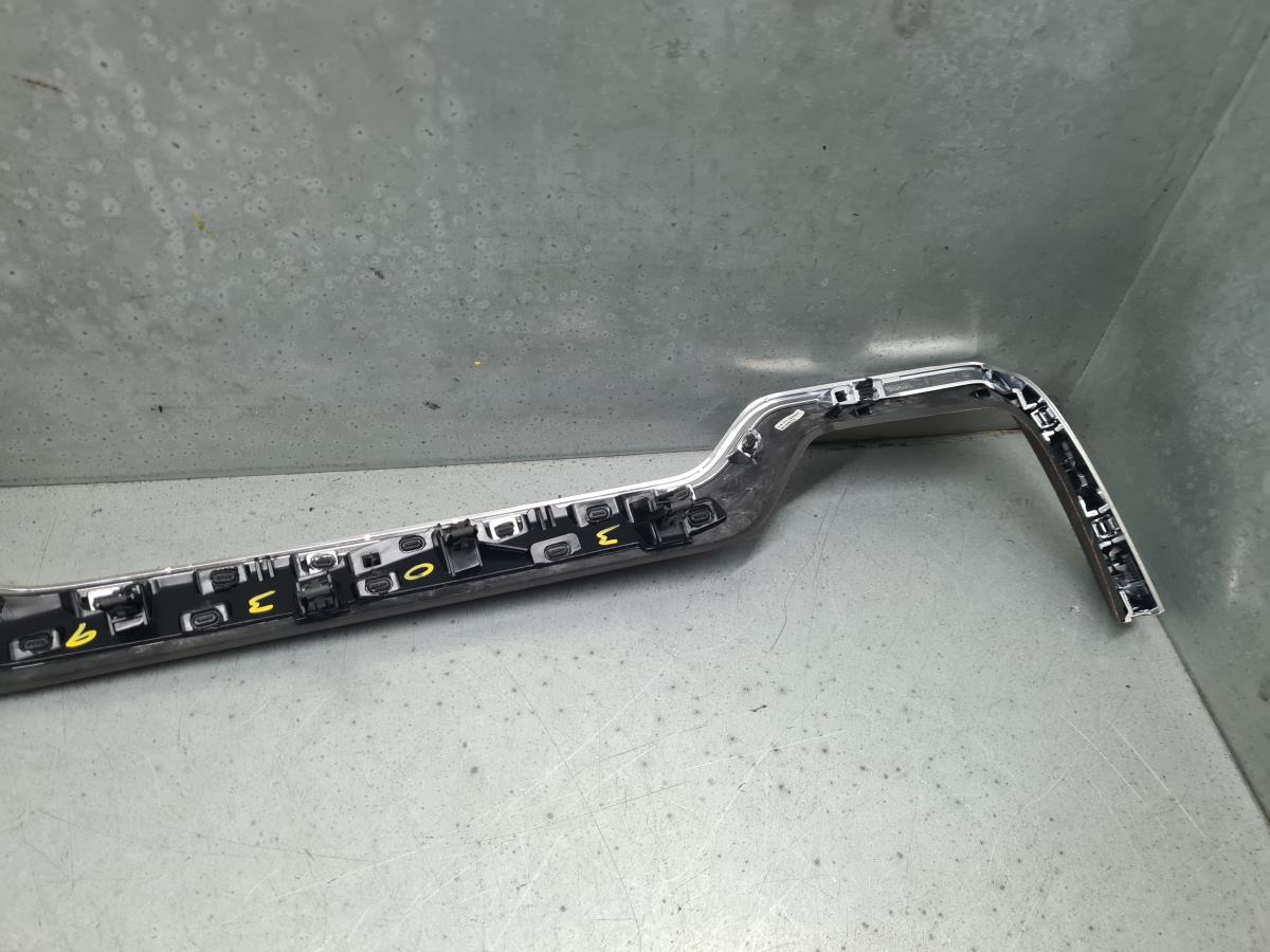 Friso tablier VOLVO XC60 II (246) Imagem-4