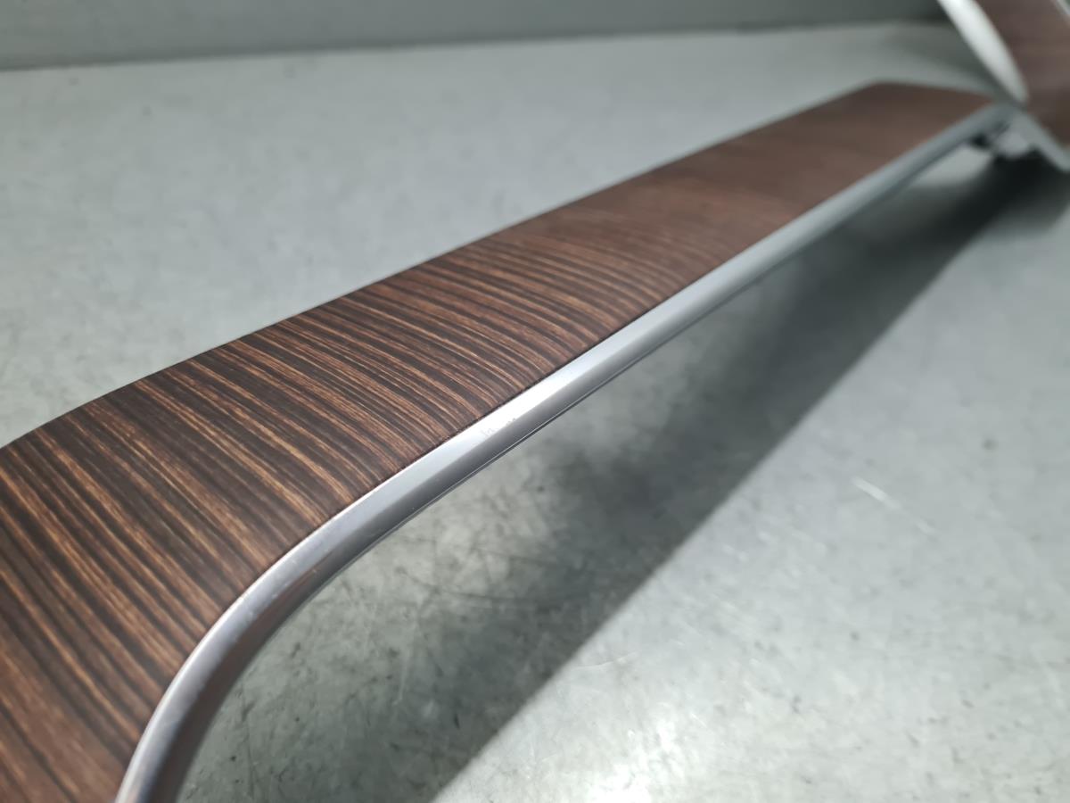 Friso tablier VOLVO XC60 II (246) Imagem-8