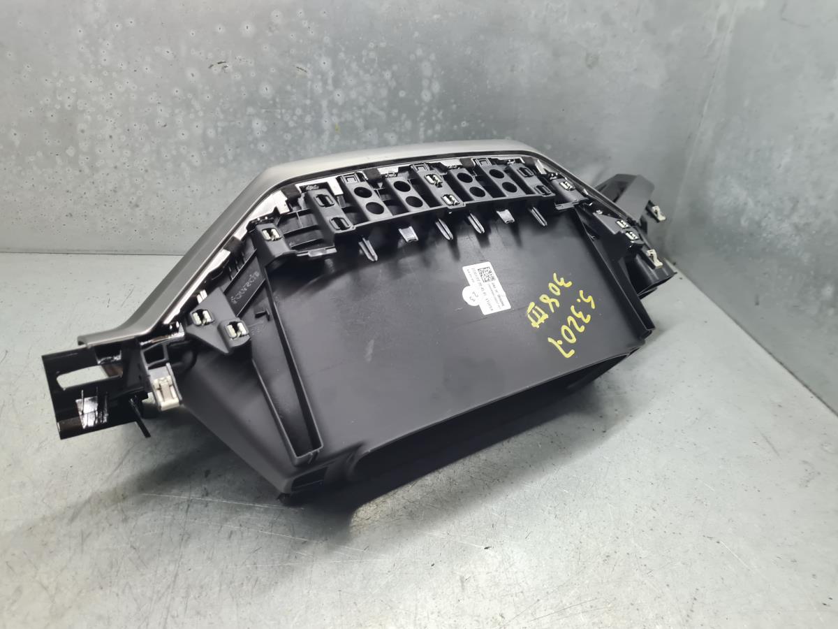 Friso tablier PEUGEOT 308 III Imagem-3