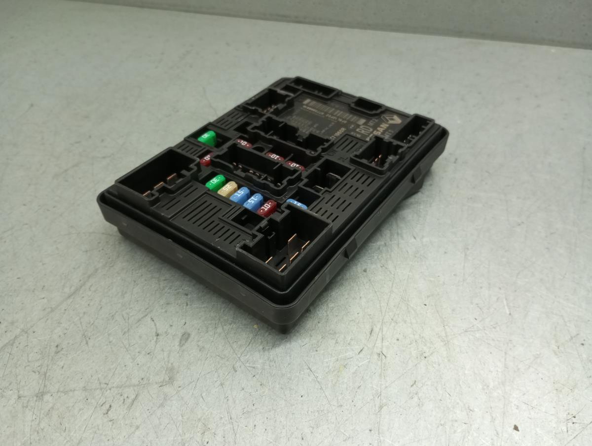 Caixa fusíveis / SAM / BSI DACIA Sandero III Imagem-2