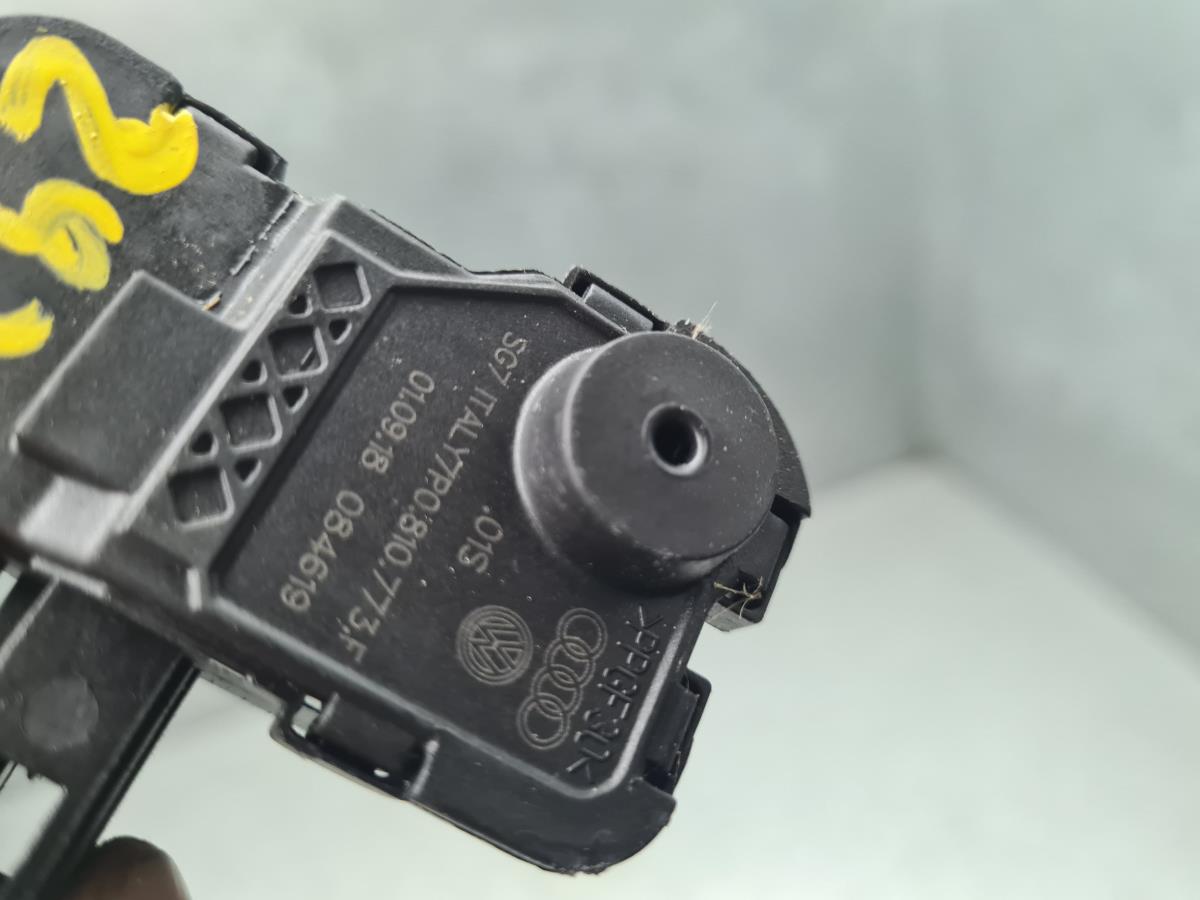 Attuatore Serratura serbatoio carburante VOLKSWAGEN T-Roc (A11) Imagem-3