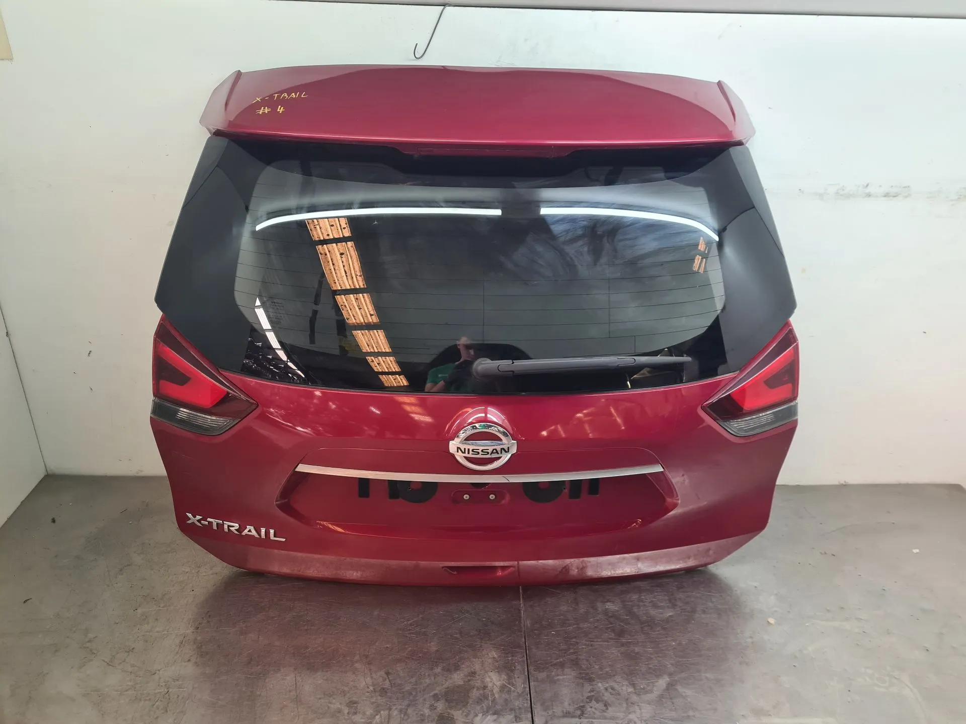 Portón trasero NISSAN X-Trail (T32)