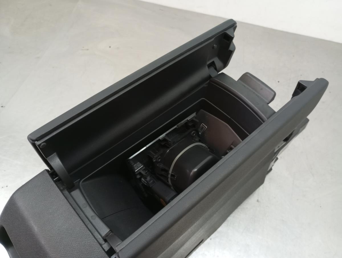 Bracciolo  PEUGEOT 308 III Imagem-4