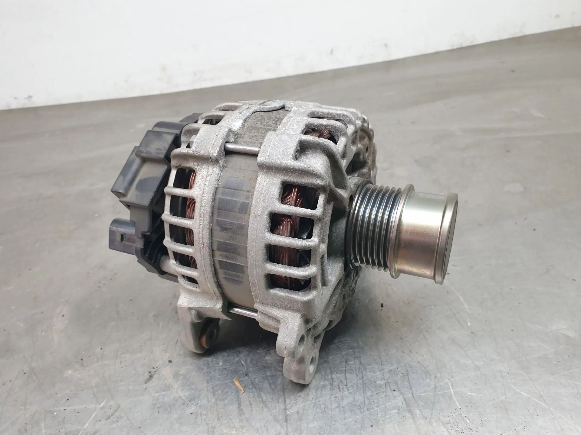 Alternador AUDI A1 Sportback (8XA, 8XF) Imagem-1