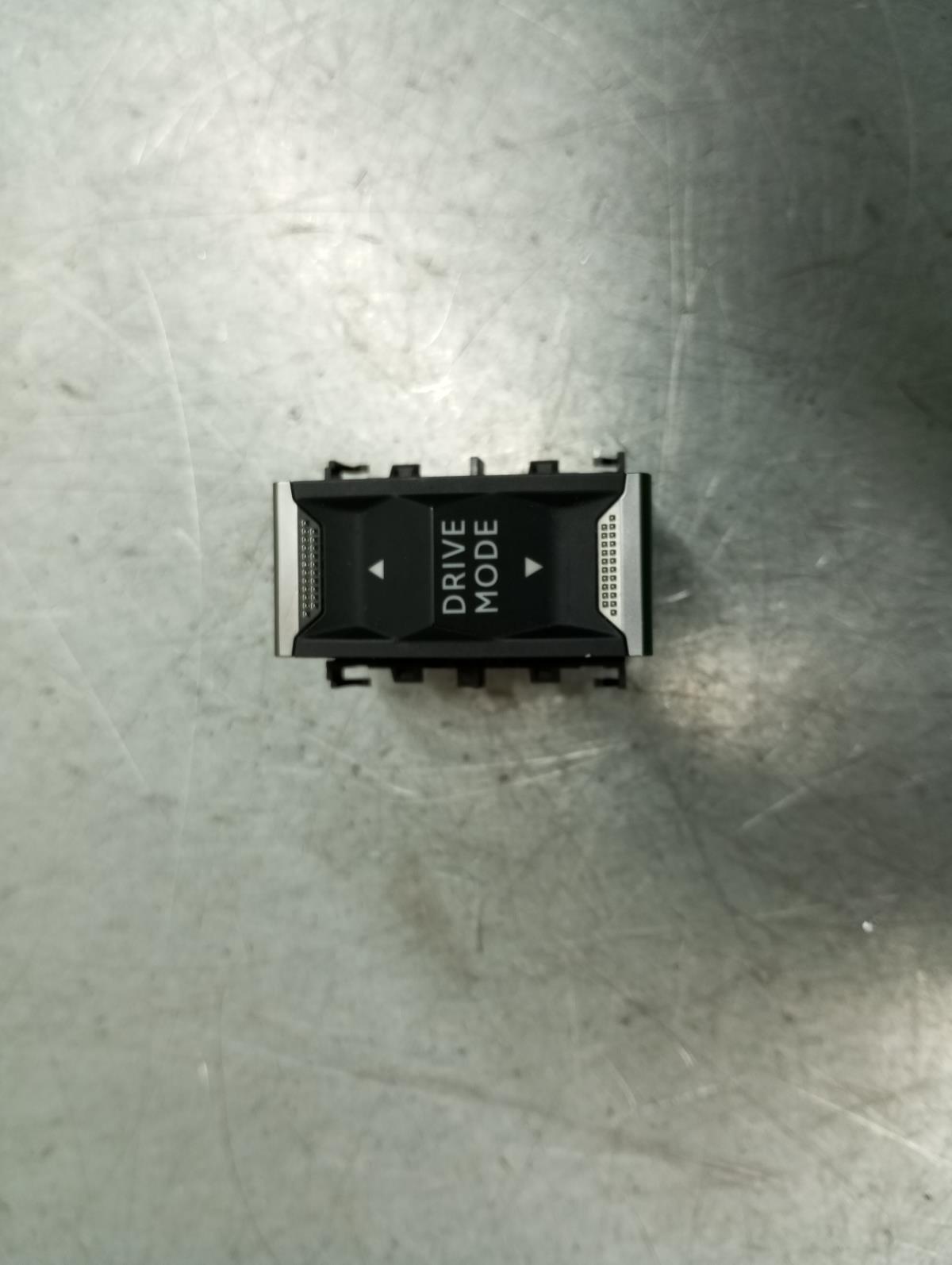 Commande / interrupteur multifonctions PEUGEOT 3008 II (M_)