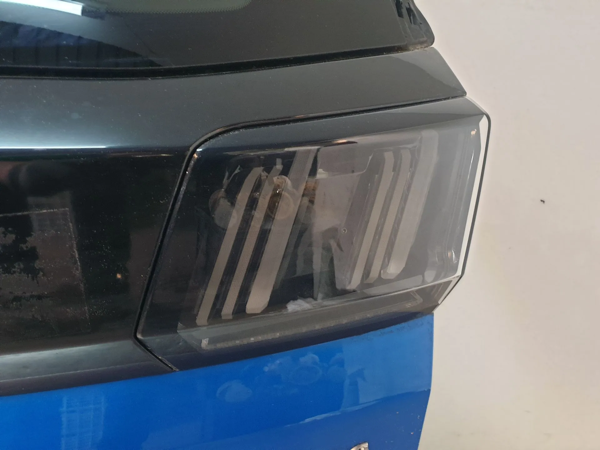 Fanale Destro Baule PEUGEOT 3008 II (M_) Imagem-1