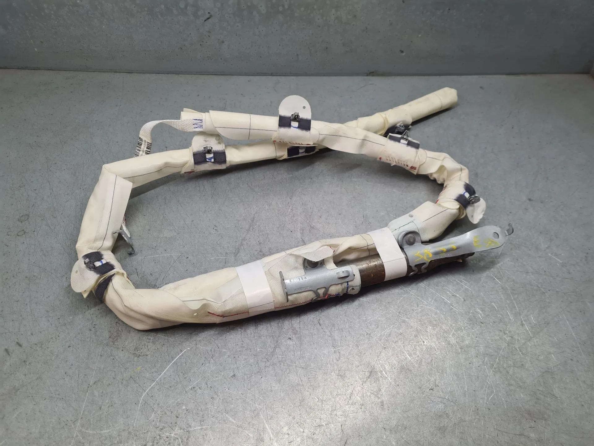 Airbag cortina esquerdo RENAULT Megane IV (B9A/M_) Imagem-1