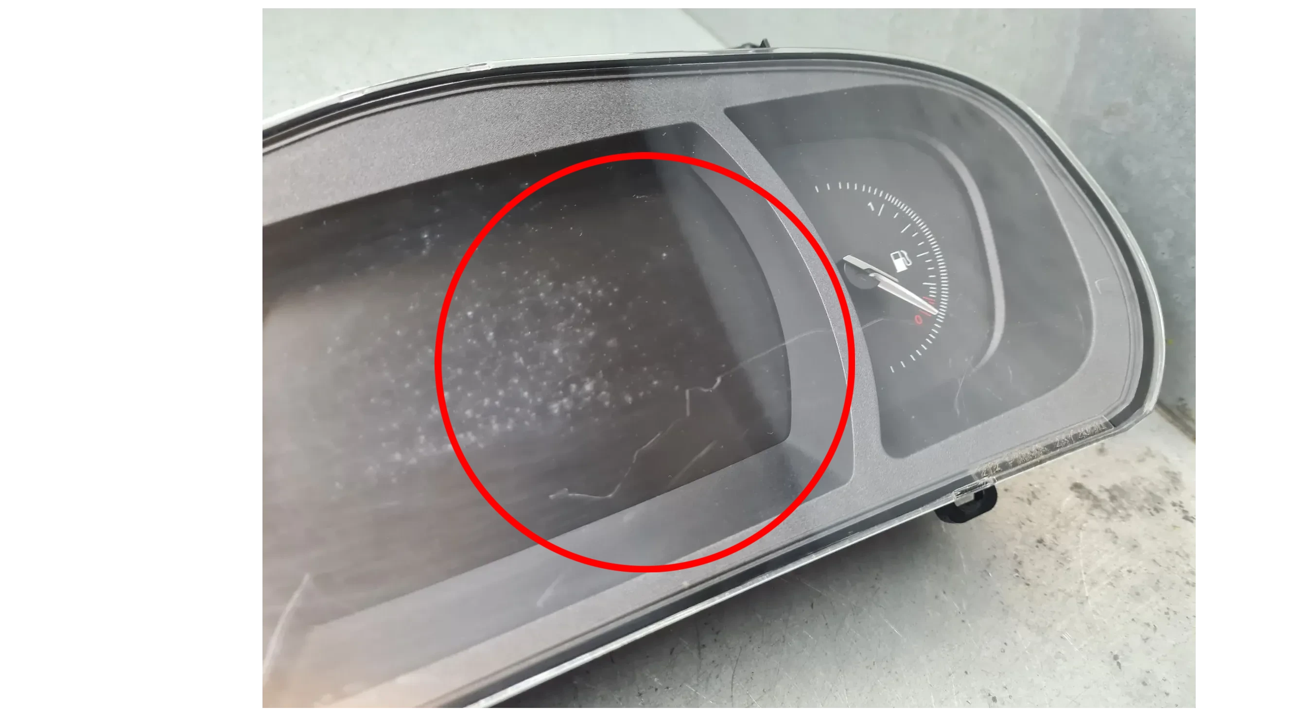 Quadrante / painel de instrumentos RENAULT Megane IV (B9A/M_) Imagem-10