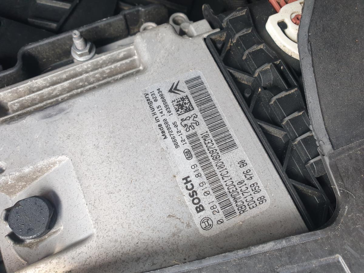Centralina motor / ECU CITROËN DS3 Cabriolet Imagem-1