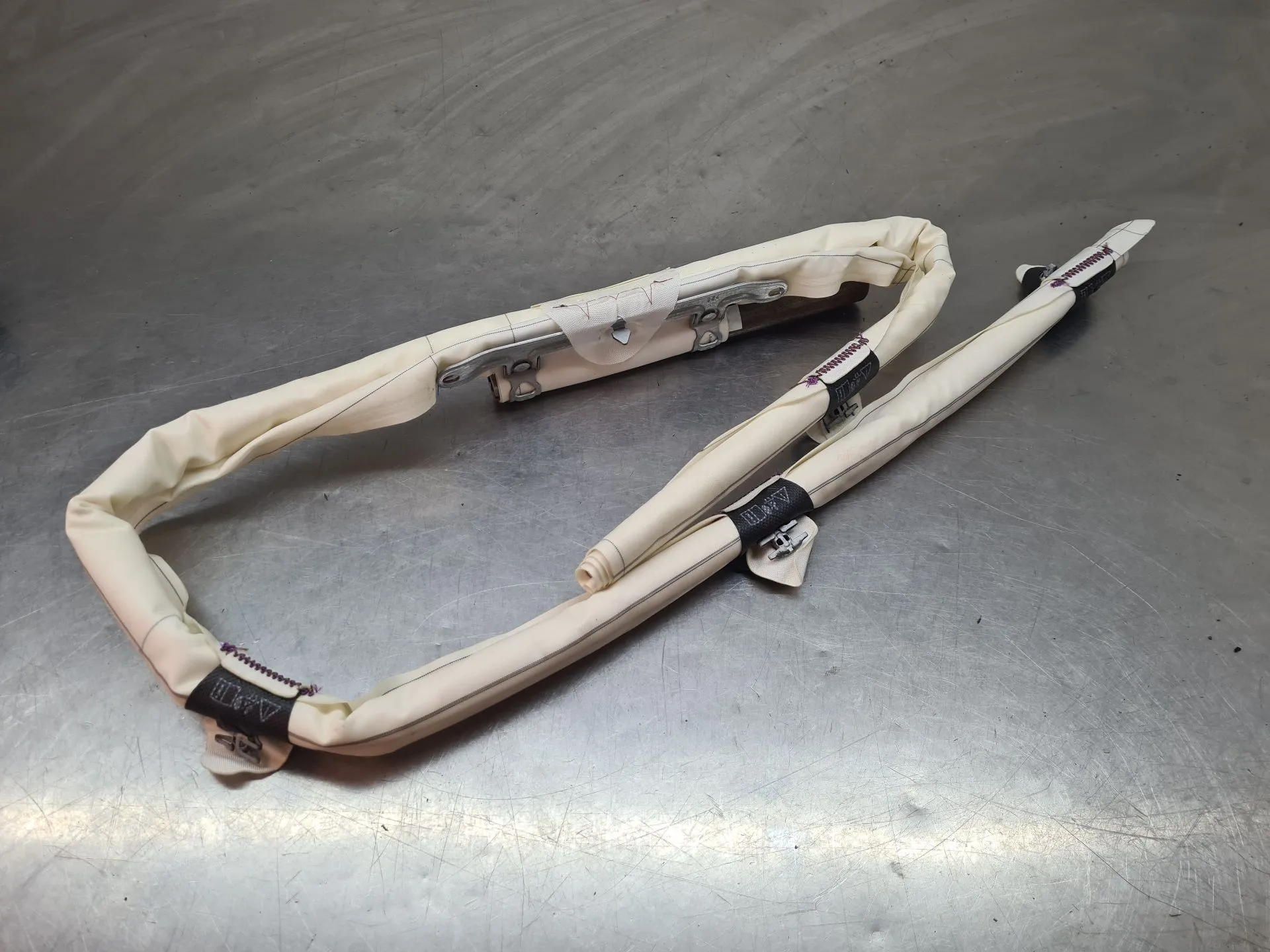 Airbag Rideau Droite BMW 1 (F21) Imagem-1