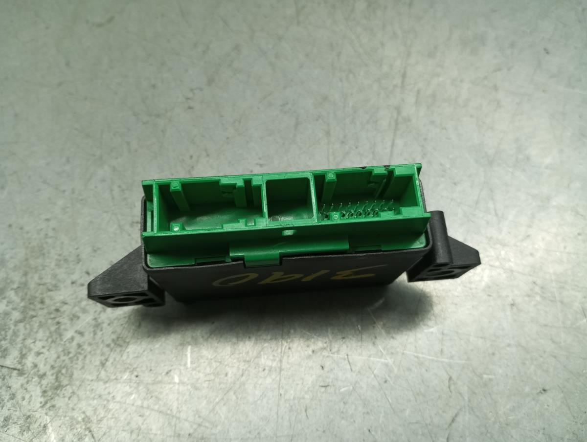 Modulo / Centralina Sensori parcheggio PEUGEOT 208 Imagem-1