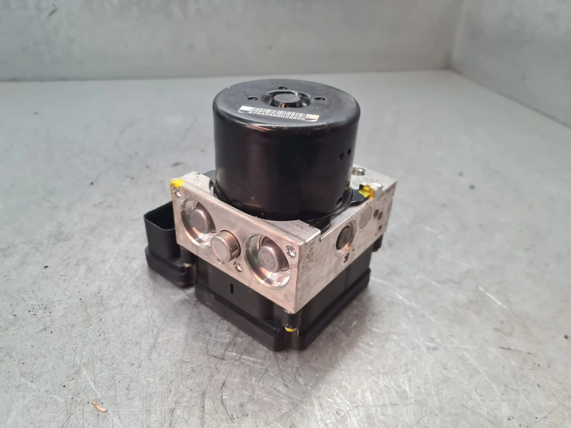 ABS BMW 1 (F21) Imagem-1