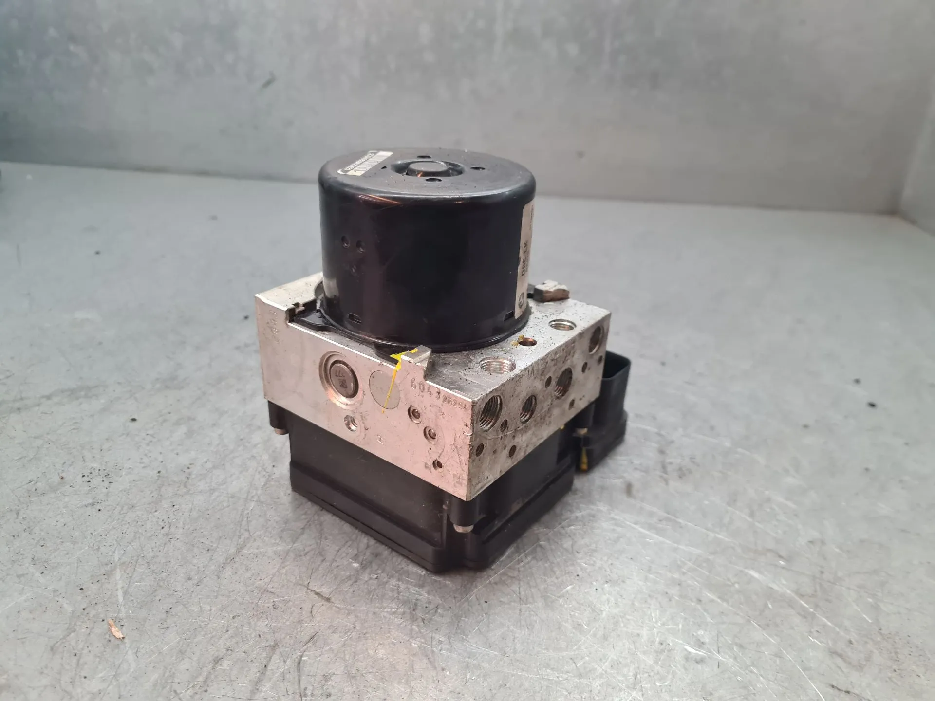 ABS BMW 1 (F21) Imagem-2