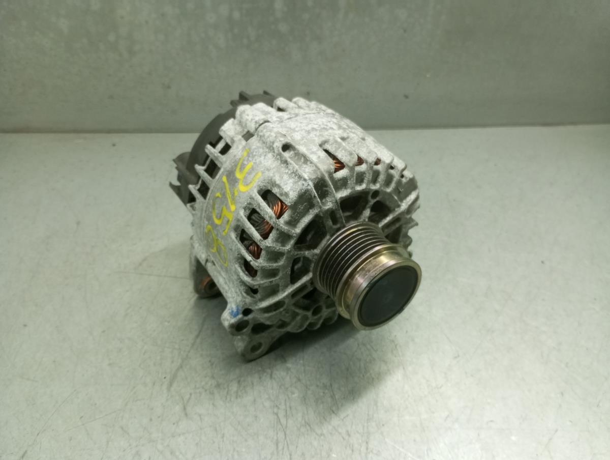 Alternador SKODA Kamiq (NW4)