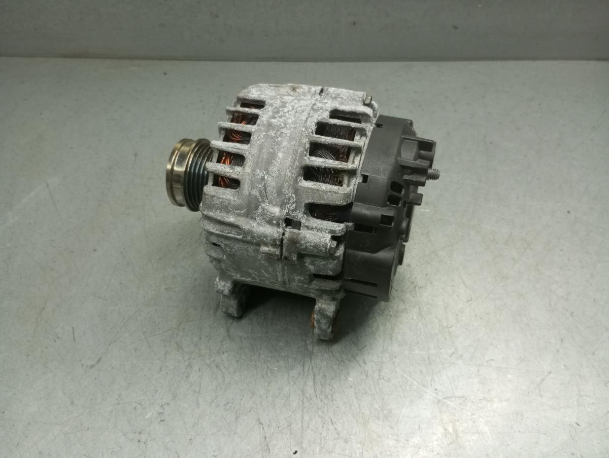Alternador SKODA Kamiq (NW4) Imagem-1