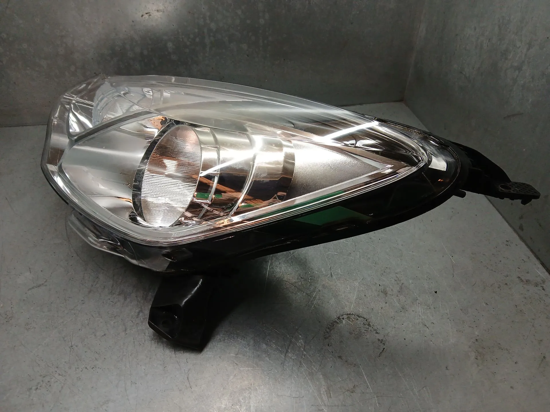 Phare avant gauche CITROËN DS3 Cabriolet Imagem-2