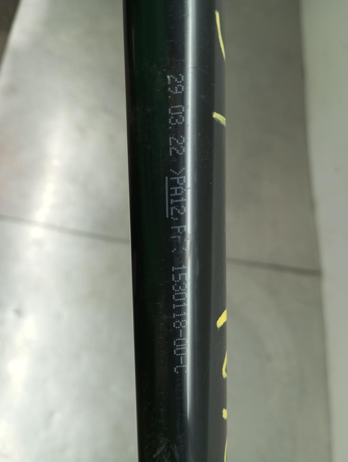 Tuyau/ Durite d'eau TESLA Model 3 (5YJ3) Imagem-2